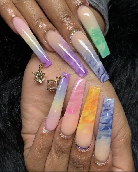 Color Marble Nails, Marble Acrylic Nails, Dior Nails, Colored Marble, Color Marble, Nail Style, Marble Nails, Minimalist Nails, Marble Colors