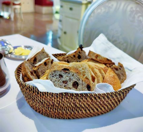 Crusty Rustic Bread Made Fresh for You 🍞🥖 Gourmet bread that has just been prepared is like a hearty breakfast. 😋 This organic vine-woven gourmet bread basket has harmonious beauty that highlights its browns and organic clay earth hues that are hearty, delectable, and healthy, stimulating the taste senses and enhancing the appetite. 🥳 Enjoy your favorite breads and pastries in this bread basket that showcases the complex, deep, and rich hues of your bread presentation. Available in a variety... Bread Bowl Aesthetic, Bread Presentation, Basket Of Bread, Gourmet Bread, Breads And Pastries, Bowl Aesthetic, Taste Sense, Bread Breakfast, Rustic Bread