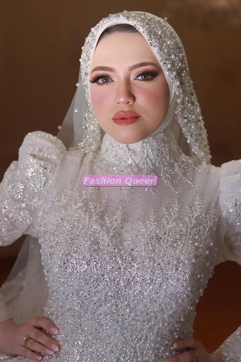 Fancy Bridal Hijab and Abay Designs 2023 @FashionQueen Makeup Nikah Malaysia, Muslim Wedding Dress Hijab Bride Simple, Muslimah Wedding Dress Brides Hijab Styles, Hijab Bride Veil, Muslim Wedding Dresses Modern, Muslim Bridal Look, Bride Hijab Style, Abaya And Hijab, Fancy Abaya