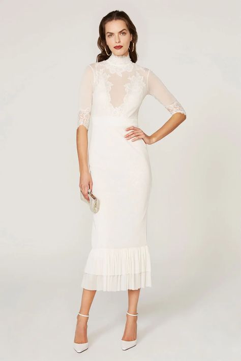 White Reversible Take A Bow Dress by HAH for $35 - $50 | Rent the Runway White Bow Dress, Flirty Outfits, Rent Dresses, Simple Gowns, Gown Photos, Tea Length Wedding Dress, Traditional Wedding Dresses, Column Gown, Strapless Midi Dress