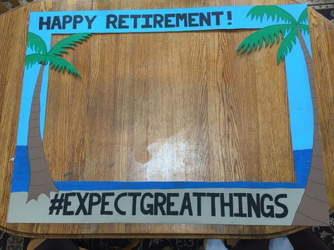 Cardboard Photo Booth, Retirement Photo Booth, Party Booth, Diy Photo Booth Props, Cardboard Diy, Luau Party Decorations, Retirement Ideas, Party Photo Backdrop, Retirement Party Decorations