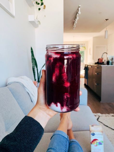 My Menstrual Phase Beetroot Smoothie — Wholistically Hannah Drinks For Menstruation, Smoothie For Menstrual Cramps, Vegan Menstrual Food, Smoothie For Menstrual Cycle, Juice For Menstruation, Menstrual Phase Smoothies, Menstruation Phase Recipes, Menstruation Diet, Menstrual Cycle Smoothie