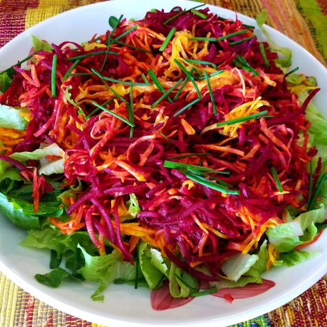 Brazilian Salad, Salad With Citrus Vinaigrette, Beets Salad, Carrots And Beets, Salad With Citrus, Carrot Salad Recipes, Citrus Vinaigrette, Beet Recipes, Interesting Recipes