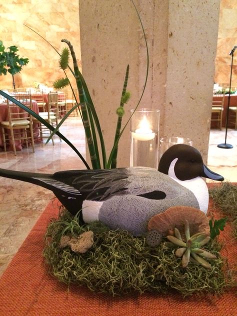 Duck Hunting Theme Rehearsal Dinner, Duck Themed Wedding, Wild Game Dinner Decorations, Duck Decoy Decor, Grooms Cake Hunting, Duck Hunting Decor, Wild Game Dinner, Louisiana Decor, Western Room