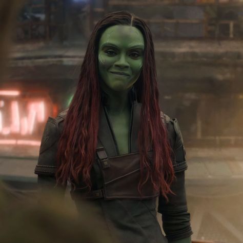 Gamora Hairstyle, Gamora Icon, Best Movie Characters, Marvel Gamora, Gamora Guardians Of The Galaxy, Government Hooker, Gamora Guardians, Gamora Marvel, Good World