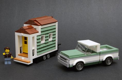 Lego Camper, Lego Auto, Lego Avengers, Small House Exterior, Lego Truck, Construction Lego, Lego Diy, Lego People, Lego Modular