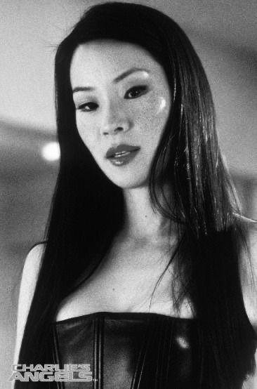 Charlie's Angels Lucy Liu, Lucy Liu Style 90s Aesthetic, Lucy Lui Charlie’s Angels, Charlies Angels Lucy Liu, Charlie Angles Lucy Liu, Lucy Lui 90s, Lucy Liu Style 90s, Charlie's Angels Aesthetic, Charlie's Angels Outfits