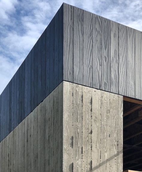 Daniel Toole Architecture on Instagram: “Crispy #madronahouse #architectures #architecture_hunter” Heavy Timber Architecture, Wood And Concrete Facade, Stone Facade Texture, Concrete And Wood Architecture, Exterior Cladding Options, Precast Concrete Panels, Board Formed Concrete, Wood Facade, Cladding Design