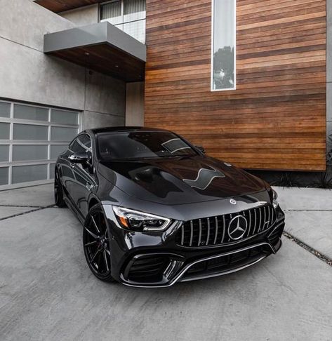 Prom Car, Mercedes Benz World, Chill Songs, Mercedes Cars, مرسيدس بنز, Wallpaper Luxury, Dream Cars Mercedes, Aesthetic Luxury, Luxurious Cars