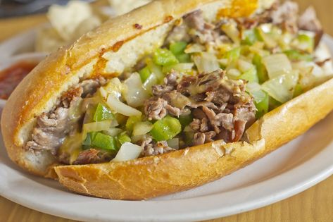 10 of the most iconic regional sandwiches to try across the United States Cheesesteak Sandwiches, Philly Cheesesteaks, Grilled Sandwiches, Crockpot Steak, Foil Pack Dinners, Yummy Veggies, Foil Dinners, Foil Pack Meals, Beef Dinners