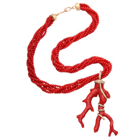 BEAUTIFUL Black Pinterest, Red Coral Necklace, Formal Jewelry, Branch Necklace, Winter Boho, Summer Street, Coral And Gold, Spring Jewelry, Natural Coral