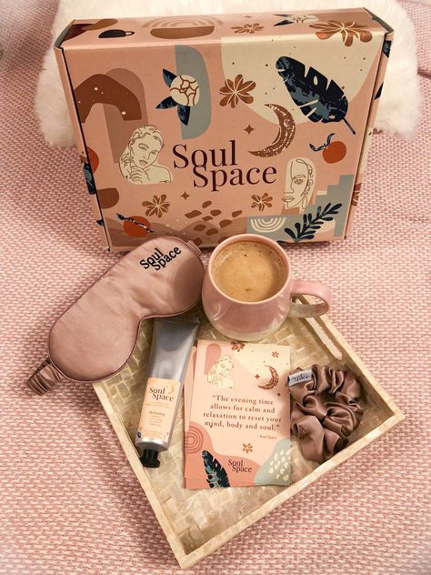 Gift Box Self Care, Relax Box Gift Ideas, Business Packaging Ideas Boxes, Box Business Ideas, Relaxing Products, Canadian People, Meanwhile In Canada, Cosy Bed, Time Routine