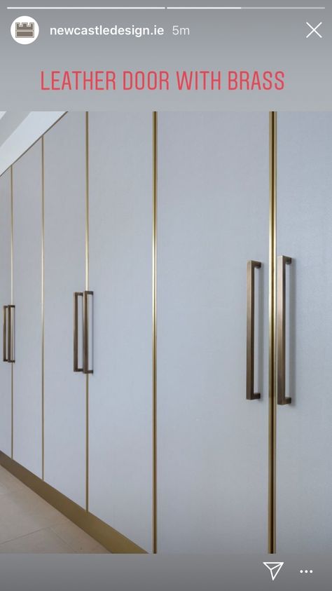 Golden T Patti Wardrobe Door Design, Wardrobe Door Designs Modern, T Patti Wardrobe Door Design, Luxury Wardrobe Door Designs, T Patti, Wardrobe Laminate, Laminate Design, Wardrobe Laminate Design, Wall Wardrobe