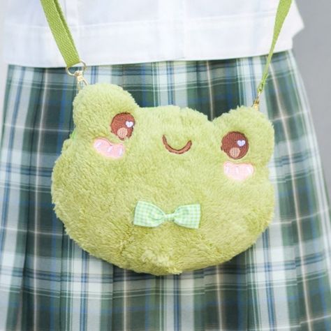 Comic Exhibition, Cute Green Frog, Nana Anime, Kawaii Bag, Ita Bag, Bag Decoration, Messenger Purse, Plush Bags, Frog Design