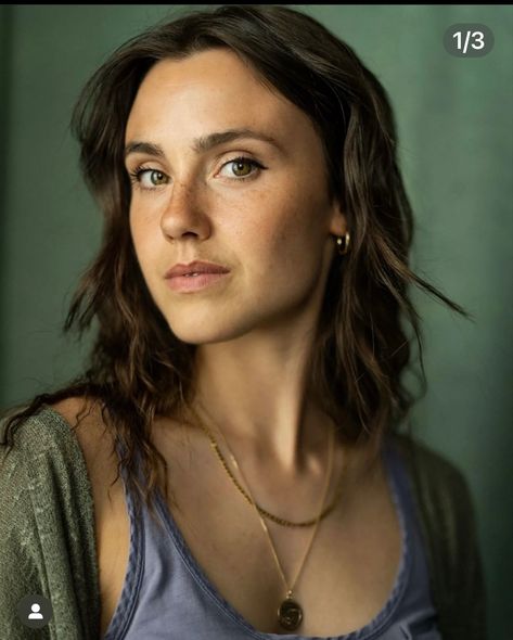 Poppy Drayton, Feminine Face, Side Portrait, Desert Life, Brunette Woman, Famous Women, Dream Hair, Book Girl, Character Aesthetic