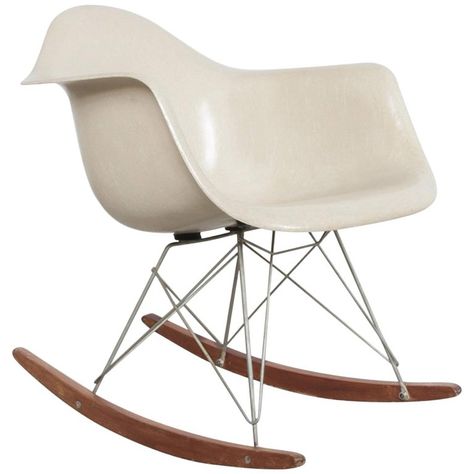 Herman Miller Rocking Chair - Charles Ray Eames; Rar 1960S American Mid-Century Modern Metal, Fiberglass, Birch Mission Chair, Eames Rocking Chair, Dark Blue Living Room, Blue Chairs Living Room, Gold Chair, Charles And Ray Eames, Charles Ray, Baby Room Inspiration, Eames Chairs