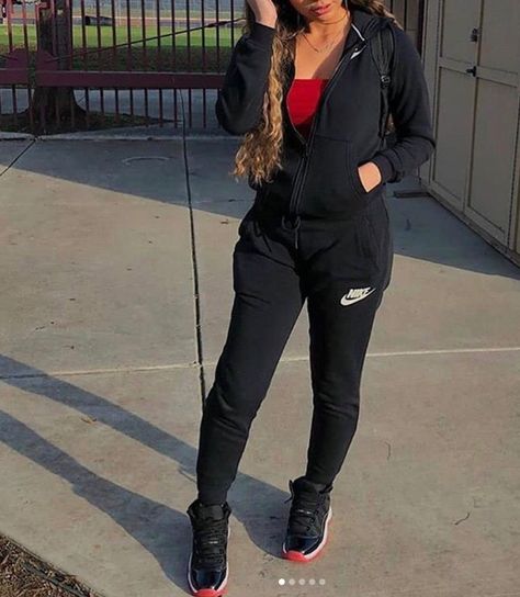 Retro 11 Jordans Outfit Women, Jordan Retro 11 Outfit, Jordan 11 Bred Outfit, Baddie Outfits For School, Jordan 11 Outfit, Jordan 11 Outfit Women, Red And Black Outfits, Cute Date Outfits, Teenage Outfits