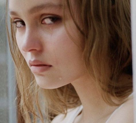 Female Fatale, Rose Depp, Pretty When You Cry, Lily Rose Depp, Rest And Relaxation, Blogger Girl, Lily Rose, Her Eyes, Sweet Girls