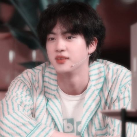 Jin Soft Aesthetic, Soft Milk, Kpop Pfp, Icons Bts, Pink Milk, Boy Idols, Aesthetic Editing Apps, Sweetie Pie, Jin Bts