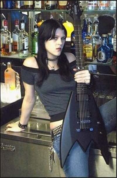 Fallon Bowman, Morgan Lander, Talena Atfield, Mall Goth Fashion, Kittie Band, Metal Outfits, Metal Outfit, Goth Gf