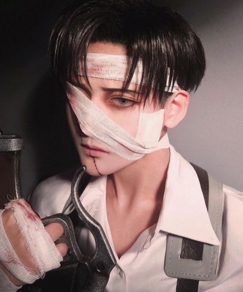 101 mil Me gusta, 234 comentarios - COSPLAY COLLECTION (@kanemisakii) en Instagram: "『 Levi Ackerman：@migo.mir 』 ▪️▫️Attack on Titan · · · · · #コスプレ#コスプレイヤー #cosplay #cosplaygirl…" Vampire Knight Cosplay, Aot Cosplay, Levi Cosplay, Anime Cosplay Makeup, Cosplay Boy, Snk Cosplay, Captain Levi, Sans Cute, One Piece Ace