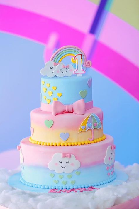 Kara's Party Ideas "Chuva de Amor" Rain Love Birthday Party | Kara's Party Ideas Clouds And Rainbows, Cloud Party, Rainbow Themed Birthday Party, Gateau Baby Shower, Rainbow First Birthday, Cloud Cake, Idee Babyshower, Rainbow Birthday Cake