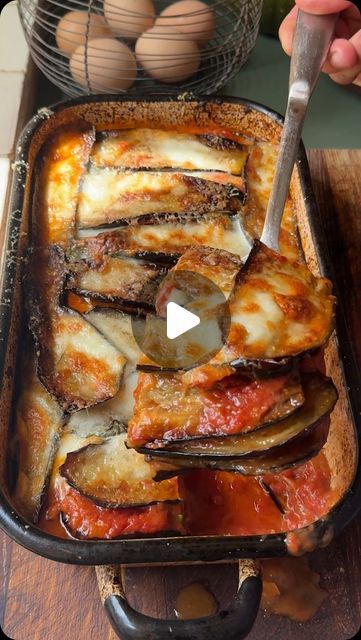 Julius Roberts on Instagram: "Aubergine Parmigiana. A strong contender for my last meal. One of those recipes that if you get it right, it’s utter perfection. Fun to make, bang in season and absolutely delicious. I’ve always found frying the aubergine slices an absolute chore, it might be sacrilege, but this method of roasting them makes things so easy and you can crack on with the tomato sauce while they cook. Anyway, highly recommend you make this asap. Big love xx" Julius Roberts Recipes, Julius Roberts, Roasted Aubergine, Aubergine Recipe, Eggplant Recipes Easy, Dinner Vegetarian, Lasagne Recipes, Easy Mediterranean Diet Recipes, Eggplant Dishes