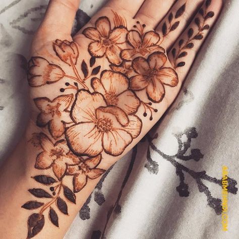 50 Flower Mehndi Design (Henna Design) 2019 Mehndi Design Flower, Flower Henna Design, Flower Mehndi Design, Henna Designs Flower, Flower Mehndi, Hena Designs, Henna Flower Designs, Cute Henna Designs, Floral Henna