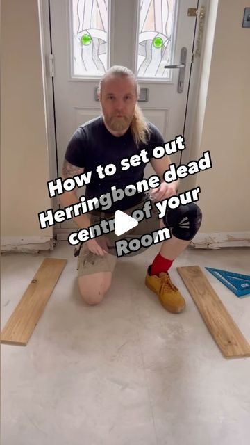 Alex Burman on Instagram: "The easiest way to make sure your herringbone is dead centre of your room space!  - - - - - - - - - Follow @errioc_carpentryltd   #knowledge #flooring #floorlayer #tips #howto #carpenter #life #explore #herringbone #interiordesign" Construction Hacks, Tile Floor Diy, Herringbone Tile Floors, Tool Tips, Herringbone Wood, Home Building Tips, Flooring Inspiration, Herringbone Floor, Building Tips