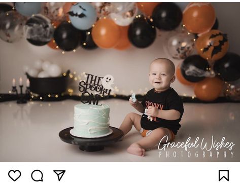 Spooky One Birthday Photoshoot, Spooky One Smash Cake Photoshoot, Cake Smash Halloween Theme, Halloween Cake Smash Photoshoot, Spooky One Photoshoot, Spooky One First Birthday Photoshoot, Halloween Smash Cake Photoshoot, Halloween Cake Smash 1st Birthdays, Spooky One Cake Smash