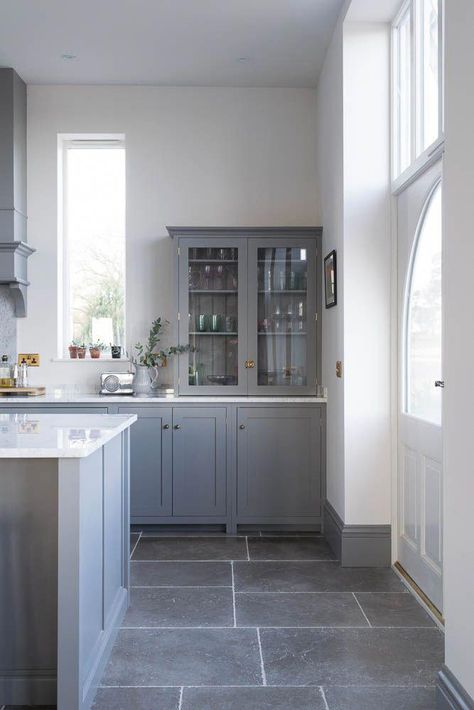 A local customer teamed our Dove Grey Tumbled Limestone with a gorgeous Lead kitchen from deVOL Kitchens #greykitchen Gray Kitchen Backsplash, Kitchen Flooring Ideas, Grey Kitchen Floor, Grey Floor, Серая Кухня, Devol Kitchens, Refacing Kitchen Cabinets, Kitchen Backsplash Designs, New Kitchen Cabinets