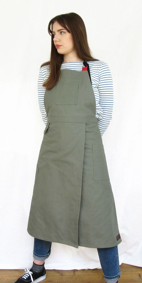 Highly specialised workwear for craftspeople. Handmade and meticulously designed for comfort, fit & function. Pottery Apron, Tie Apron, Handmade Aprons, Split Legs, Dusty Green, Black Ties, Black Tie, Cotton Canvas, Apron