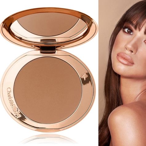 Charlotte Tilbury bronzing powder 2 medium Charlotte Tilbury Aesthetic, Charlotte Tilbury Bronzer, Classic Fall Fashion, Makeup Everyday, Dream Makeup, Xmas List, Bronzing Powder, Everyday Makeup, Charlotte Tilbury