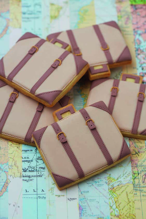 We’ve entered #2016, and one of the main topics of conversation are #holidays!  To ease you into your decision, why don’t you pop the kettle on, and have a nibble on these perfect #Suitcase #Biscuits? #CakeDecorating #Travel #Cookies Luggage Tag Cookies, Suitcase Cookies Decorated, Travel Cookies Decorated, Suitcase Cookies, Travel Cookies, Topics Of Conversation, Artisan Gift Box, Buttercream Cookies, Travel Bridal Showers