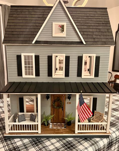 Vermont Farmhouse Jr Dollhouse, Vermont Farmhouse Jr, Country Dollhouse, Vermont Farmhouse, Big Doll House, Dollhouse Miniatures Rooms, Kids Doll House, Dollhouse Design, Kids Interior Design