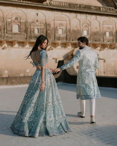 Alanna Panday, Pre Wedding Photoshoot Outfit, Reception Outfit, Engagement Photography Poses, Indian Outfits Lehenga, Love Series, Asian Wedding Dress, Wedding Photoshoot Poses, Pre Wedding Poses