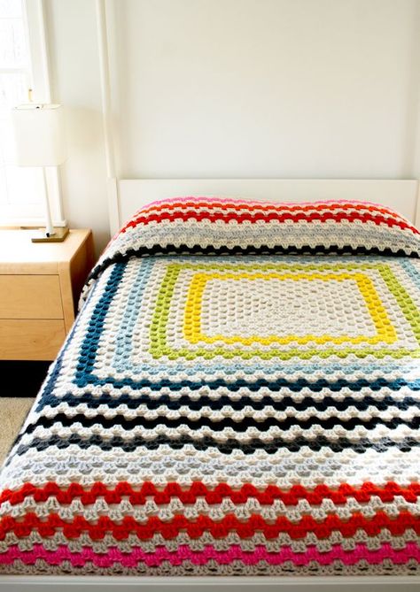 Giant, Giant Granny Square Blanket | The Purl Bee Giant Granny Square Blanket, Giant Granny Square, Positive Photography, Homemade Blankets, Purl Bee, Crocheted Blanket, Crafts Sewing Patterns, Crochet Granny Square Blanket, Purl Soho