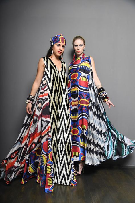 Caftan Afroditi Hera, Athens Fashion, Tenun Ikat, Kaftan Designs, Afrikaanse Mode, African Maxi Dresses, Abaya Designs, African Print Fashion Dresses, Latest African Fashion Dresses