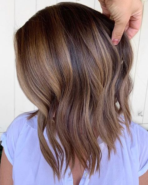 Beautiful Light Brown Hair, Light Brown Hair Color, Beautiful Brown Hair, Brown Ombre Hair, Brown Hair Color, Balayage Hair Dark, Brown Hair With Blonde Highlights, Hair Color Light Brown, Hairstyle Inspiration