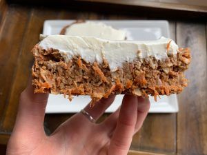 Homemade Cookies and Cream Protein Bar! - lilsipper Paleo Carrot Cake, Carrot Cake Bars, Healthier Sweets, Baked Carrots, Breakfast Goodies, Fine Cooking, Bar Recipes, Cake Bars, Dairy Free Options