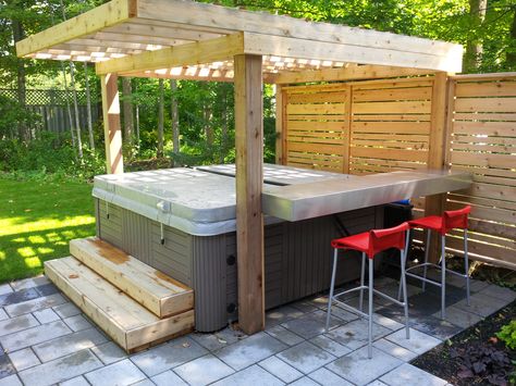 Partial screen for hot tub from neighbours. Partial roofed structure above, with a stainless steel bar top feature and cedar steps. Hot Tub Privacy Screen, Hot Tub Privacy, Hot Tub Pergola, Freestanding Deck, Hot Tub Landscaping, Hot Tub Surround, Diy Gazebo, Hot Tub Patio, Hot Tub Gazebo