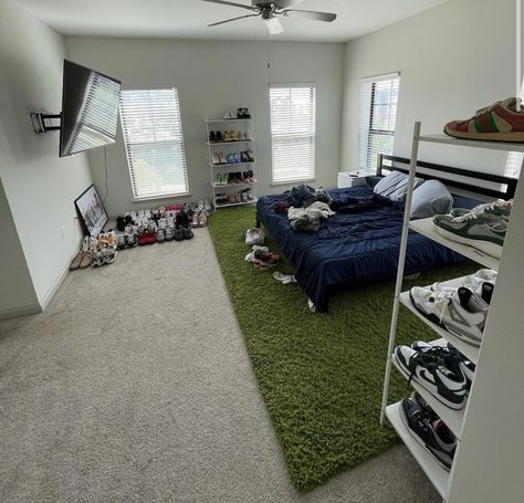 Hype Beast Bedroom, Whimsy Goth Bedroom, Woman Bedroom Ideas, Grown Woman Bedroom Ideas, Room Ideas For Men, Room Ideas For Men Bedroom, Men Bedroom, Sneakerhead Room, Mens Bedroom Decor