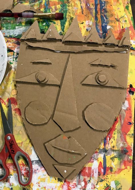 Cardboard Art Projects, Cardboard Relief, Kimmy Cantrell, Face Art Painting, Face Art Drawing, 5th Grade Art, Afrique Art, Cardboard Sculpture, Afrikaanse Kunst