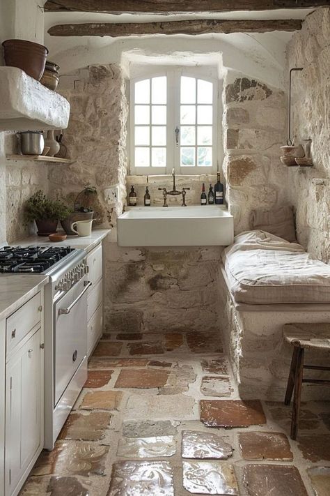 French Country Cottage Kitchen, Country French Kitchen, Country Kitchen Inspiration, French Style Kitchen, French Country Kitchens, Stone Kitchen, French Country Kitchen, Countryside House, Stone Cottage