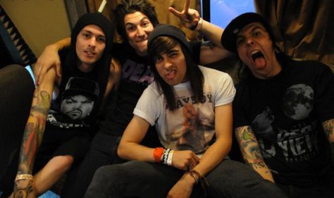 Ptv Header Twitter, Steal This Album, Jaime Preciado, Tony Perry, Fun Personality, Falling In Reverse, Of Mice And Men, Black Veil Brides, Pierce The Veil