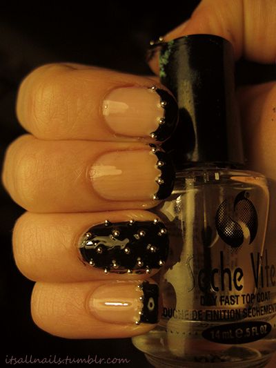 Studded Nails. French Nails Glitter, Argyle Nails, Studded Nails, Her Nails, White Nail, Nails Fall, Get Nails, I Love Nails, Cooler Look