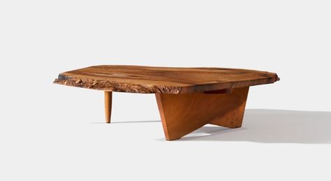 Furniture Conoid Coffee Table 2 3 This wide, low table was designed to celebrate the completion of the Conoid Studio in 1960. Nakashima Table, Nakashima Furniture, Table Base Design, Big Coffee Table, Modern Nest, English Walnut, Butterfly Table, George Nakashima, Live Edge Furniture