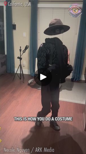 14M views · 203K reactions | My kid made an amazing invisible man costume for Halloween | Talk about a head-turner! Oh wait... | By HomeChic | Facebook Ghost Cat Costume, Invisible Head Costume, Diy Invisible Man Costume, Invisible Man Costume Diy, Diy Halloween Costumes Scary, Headless Halloween Costume, Homemade Costumes For Boys, Invisible Man Costume, Funny Kid Costumes