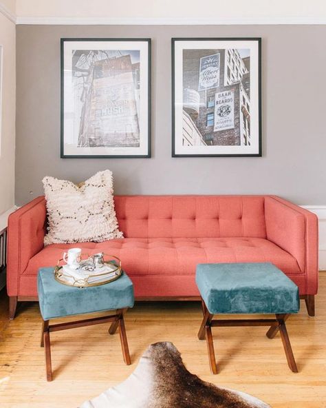 7 Cottage Spaces with Coral Charm - Cottage Journal Colorful Sofas, Velvet Ottomans, Coral Sofa, Midcentury Sofa, San Francisco Home, Colorful Interior Design, Room Seating, Color Crush, Trendy Home