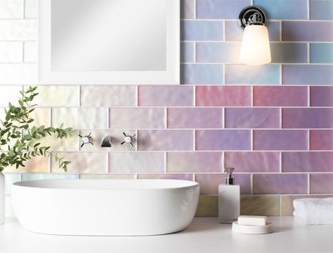 Glitter Subway Tile, Iridescent Tile Bathroom Ideas, Jeff Lewis Bathroom Design, Kids Bathroom Tiles Ideas, Bathroom Tiles Colourful, Feature Bathroom Wall, Iridescent Bathroom Tiles, Holographic Bathroom, Unique Tile Bathroom